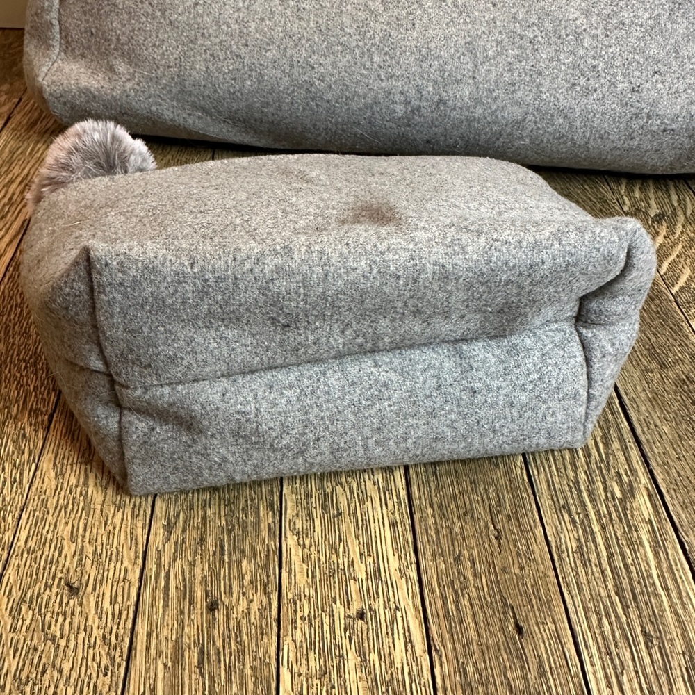 Gray Felt Tote Bag and Matching Small Makeup Bag with PomPoms. - Picture 3 of 7